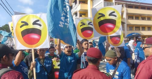 Emoji gelak