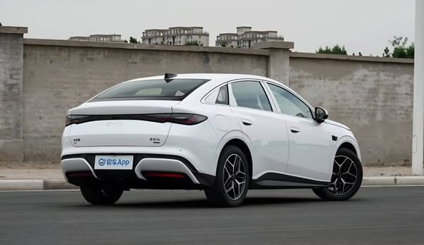 Byd 02