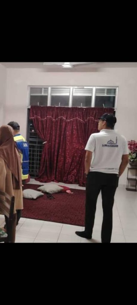 Janda dan suami orang