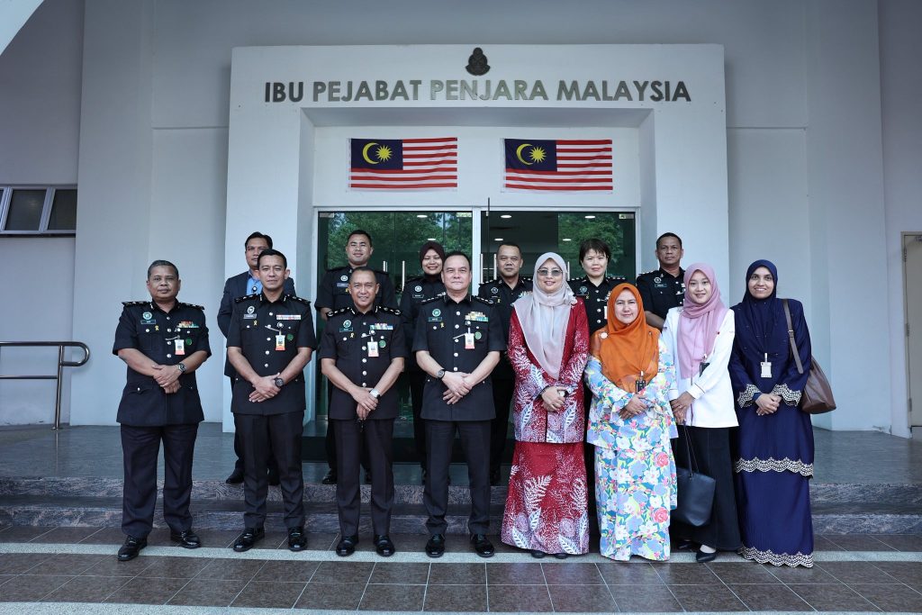 Kunjungan hormat 01