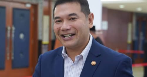 Hati hati menunggang